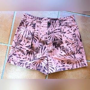 Gorgeous tropical shorts Free People